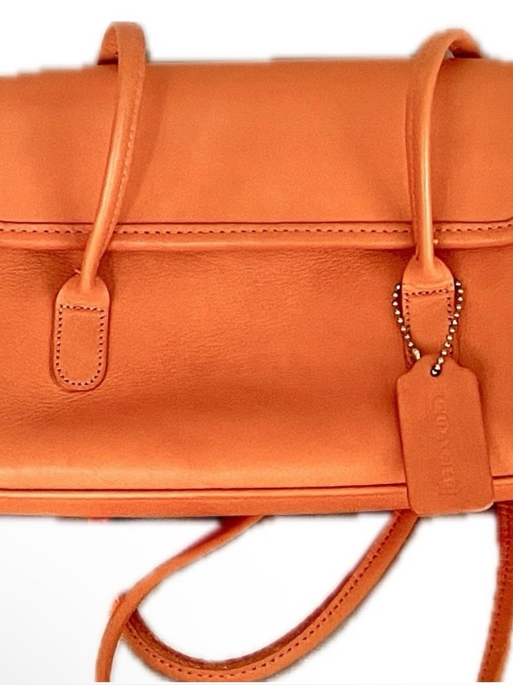 Coach 𝑅𝑎𝑟𝑒 𝑉𝑖𝑛𝑡𝑎𝑔𝑒 Laurie Flap Glove Leather Shoulder Bag